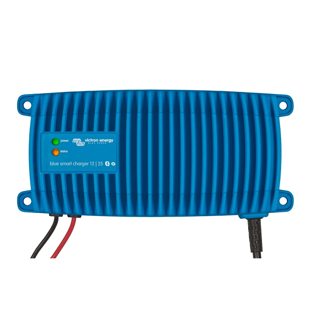 Victron Blue Smart IP67 12V 17A akkulaturi